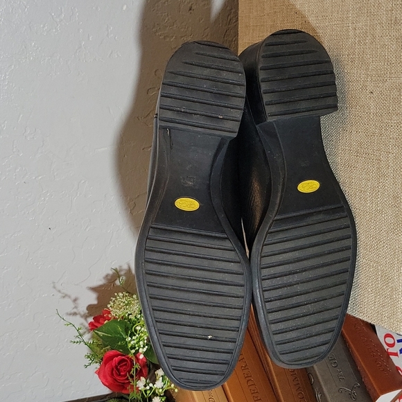 CIRCA Leather Bootie 10M - Picture 15 of 16